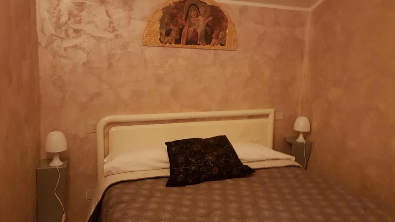 La Casetta Dei Desideri Poggio Bustone Luaran gambar